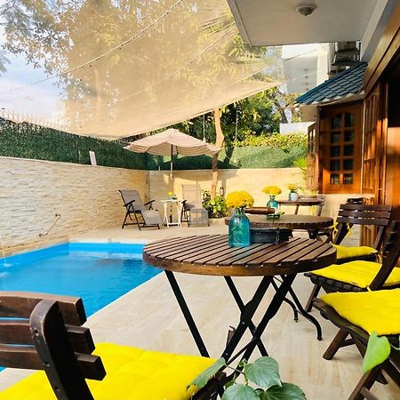 Roshani Pool Villa Gurgaon - 7Br #Privatepool #Villa #Bungalow #Garden #Staycation 外观 照片