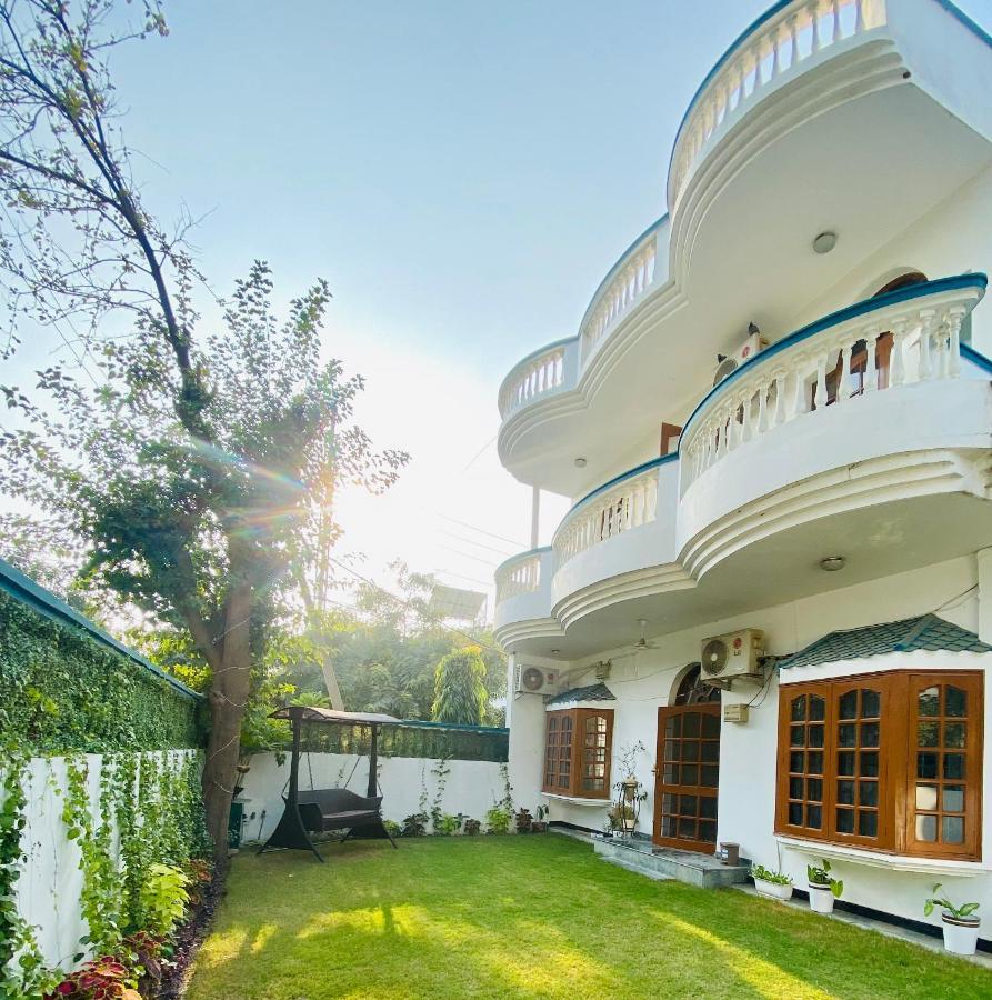 Roshani Pool Villa Gurgaon - 7Br #Privatepool #Villa #Bungalow #Garden #Staycation 外观 照片