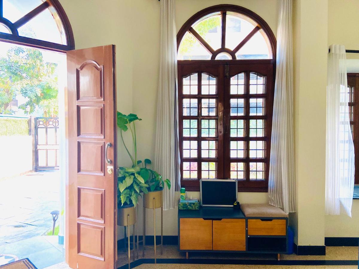 Roshani Pool Villa Gurgaon - 7Br #Privatepool #Villa #Bungalow #Garden #Staycation 外观 照片