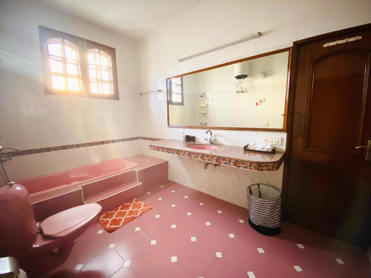Roshani Pool Villa Gurgaon - 7Br #Privatepool #Villa #Bungalow #Garden #Staycation 外观 照片